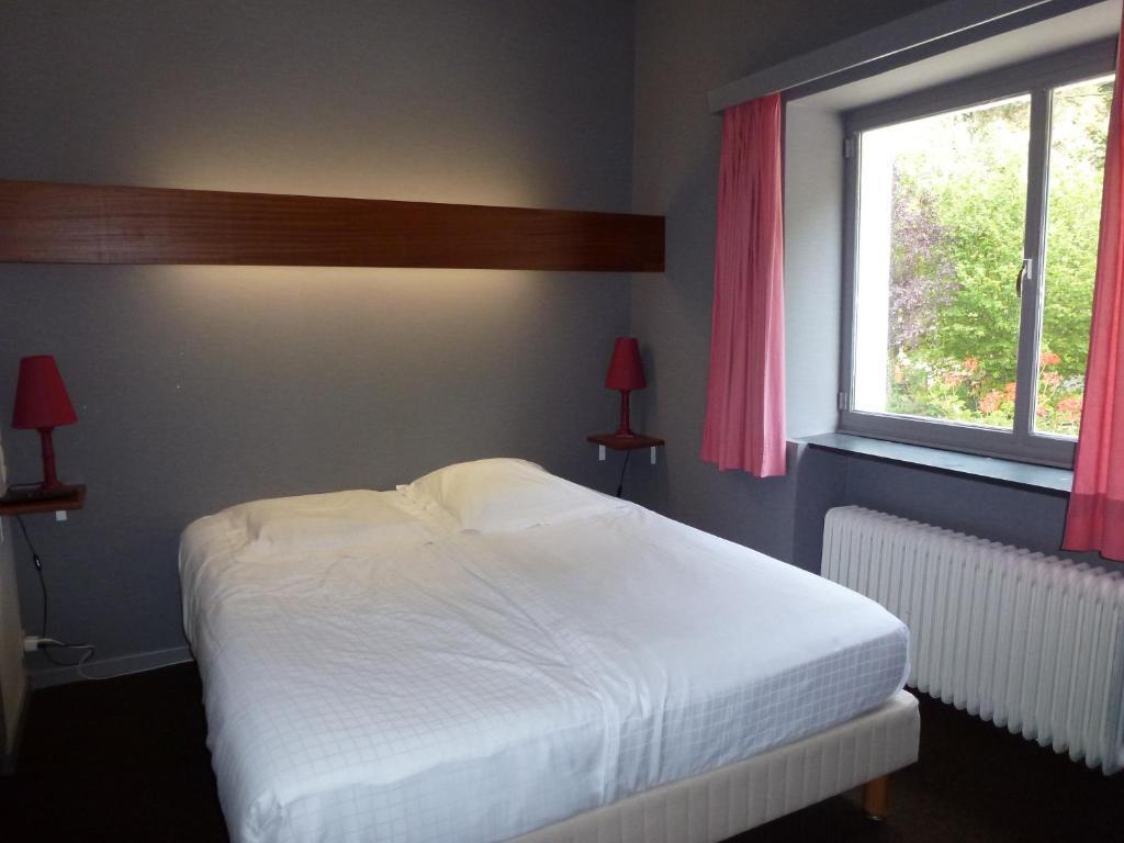 Hotel Le Martin Pecheur Fauvillers Δωμάτιο φωτογραφία